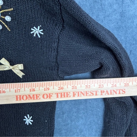 Vintage All Points by Reference Point Holiday Black and Gold Women's Sweater S - Picture 4 of 7